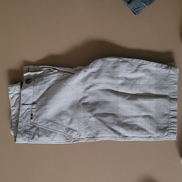 Mens Fox shorts 32 - Picture 2 of 4